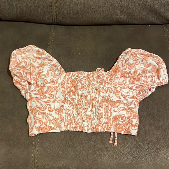 Top✅ - Picture 1 of 5